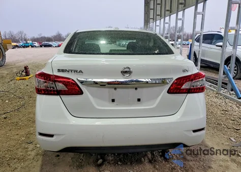 2015 Nissan Sentra S z USA, uszkodzony, nr VIN 3N1AB7AP1FL680475